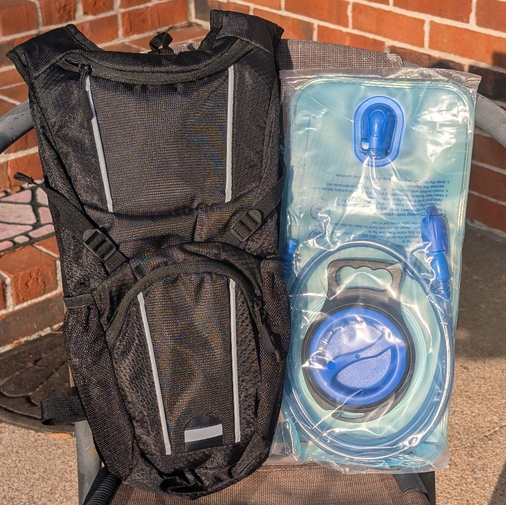 Edraco Hydration Pack New Without Tags